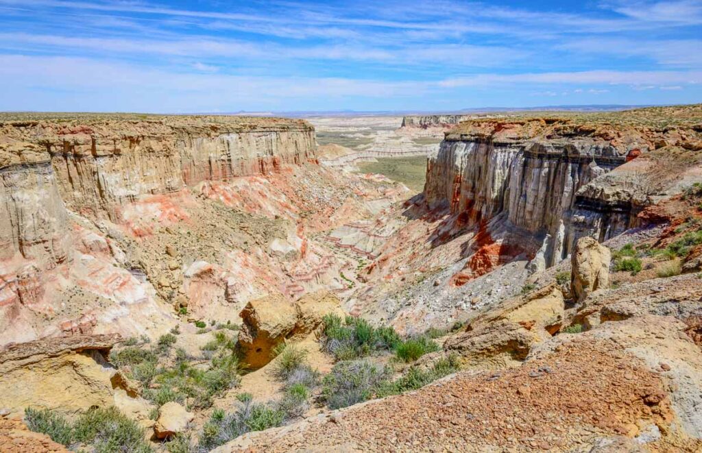 the landscapes of Coal Mine Canyon
