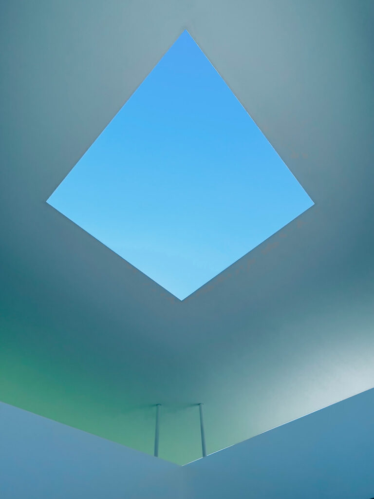 Twilight Epiphany Skyspace by James Turrell at Rice University
