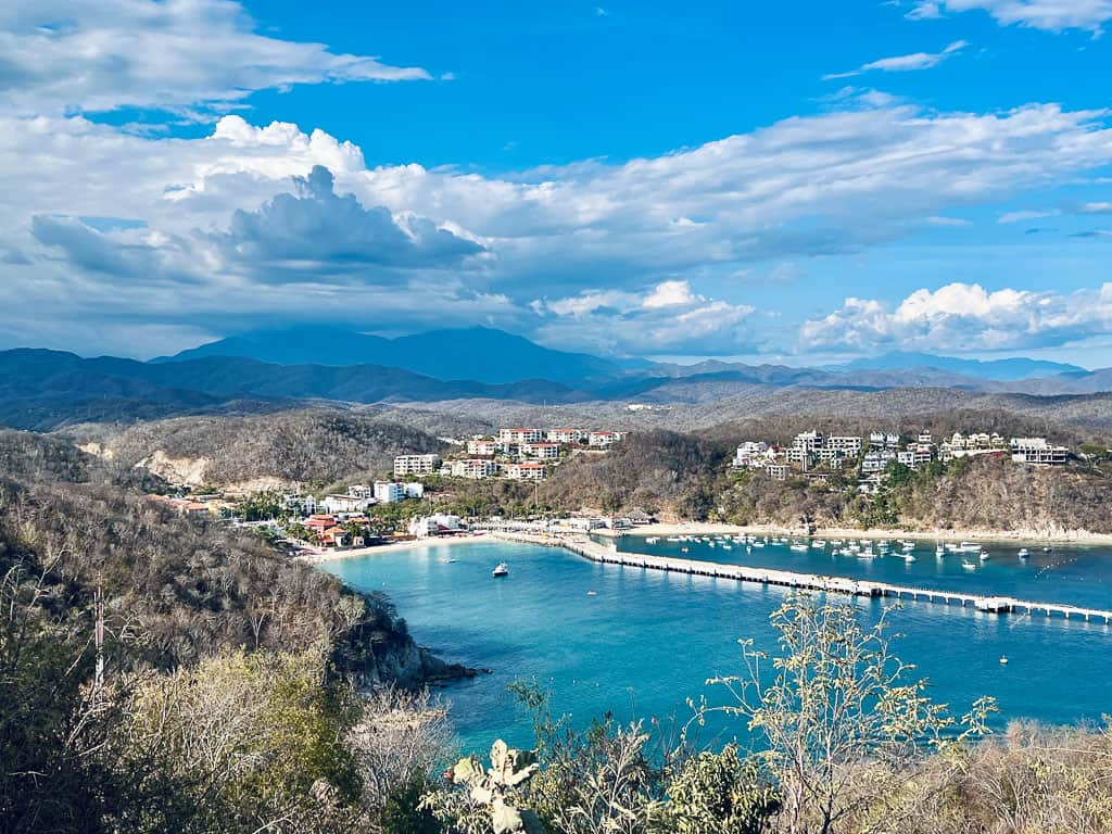 8 Things to Do in Huatulco, Mexico (2023) and Why I Won't Be Back