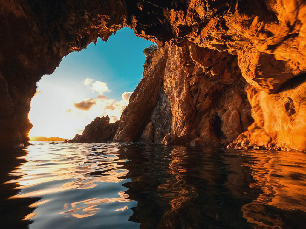 The Caves, one of the best snorkeling spots on a bvi sailing itinerary