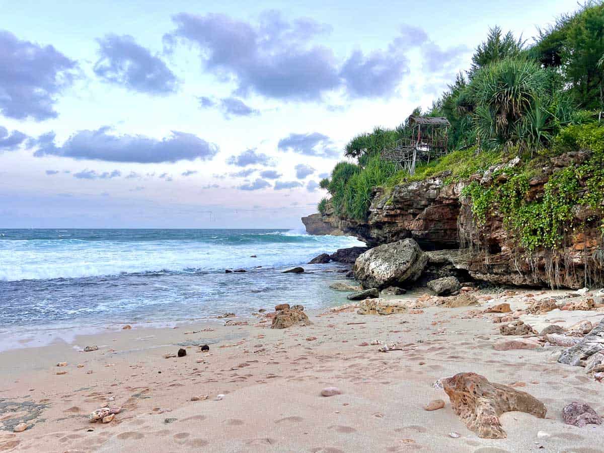 Yogyakarta Beaches 10 Best Beaches Of Gunung Kidul 2024   Yogyakarta Beaches Gunung Kidul 9 