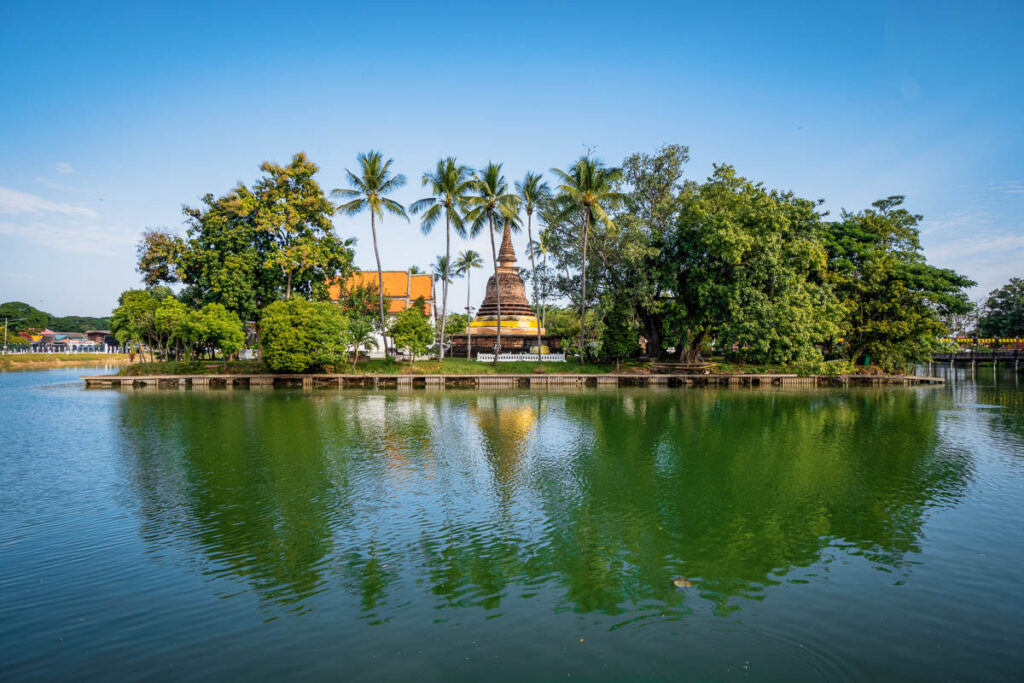 Wat Tra Phang Thong, a free thing to do in sukhothai