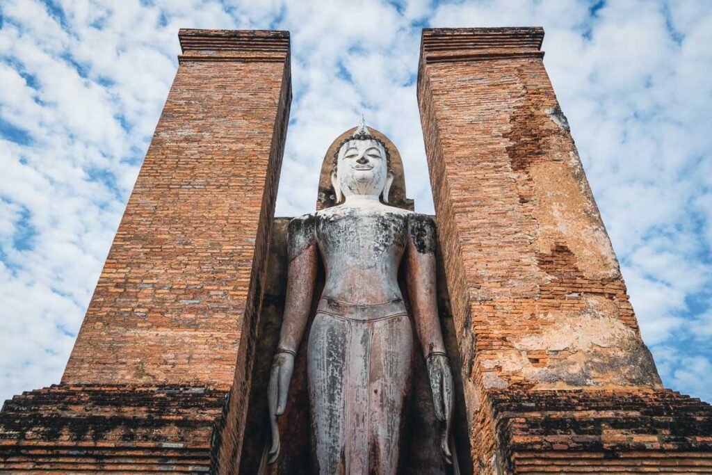 the stnding buddha of Wat Mahathat, a sukhothai attraction