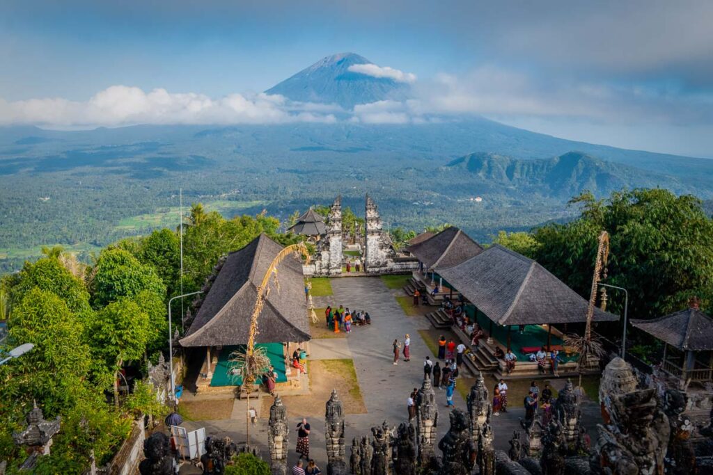 lempuyang temple view of mt agung and the surrounding mountain