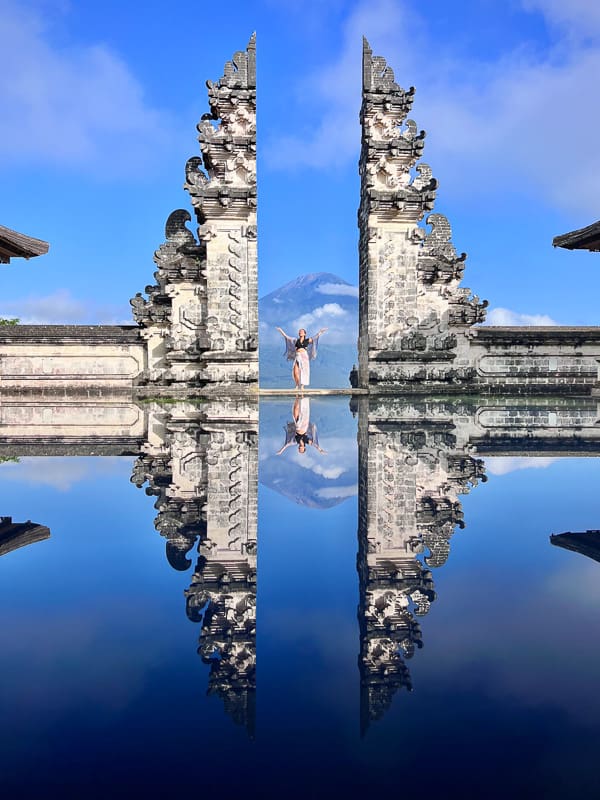 gates of heaven Lempuyang temple Bali