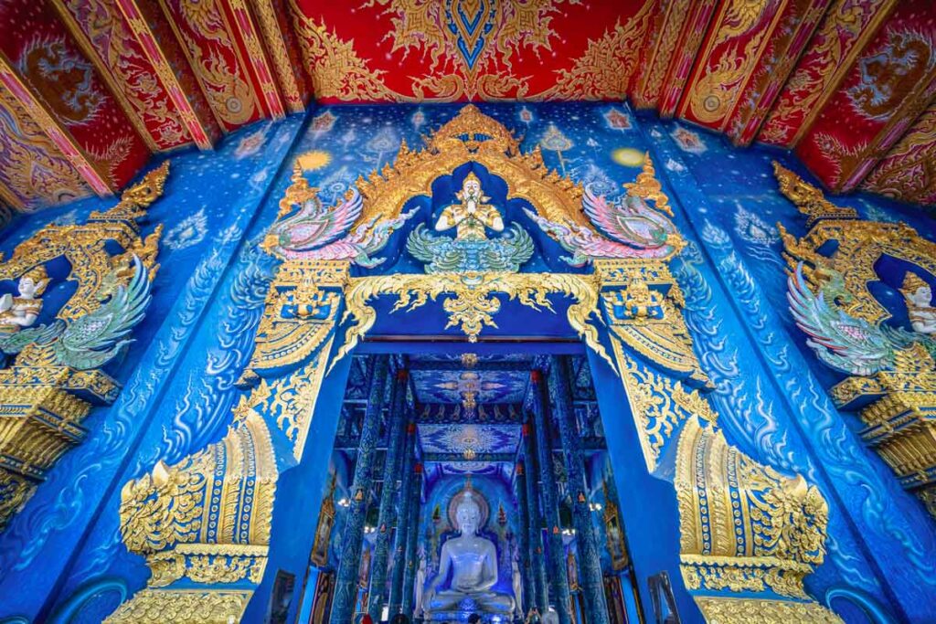 blue temple chiang rai big buddha view from outside