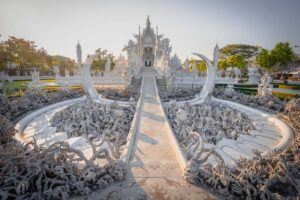 Wat Rong Khun golden hour pit of arms