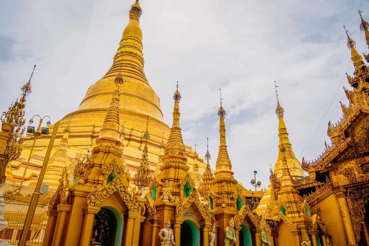 25 Famous Landmarks In Southeast Asia to add to Your Bucket List