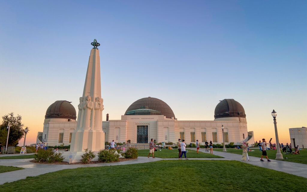 griffith observatory in los angeles during the sunset