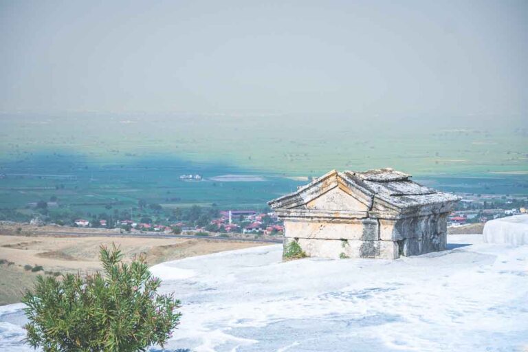 6 Best Pamukkale Tours from Antalya For a Day Trip (2024)