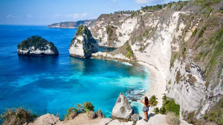 Indonesia, Nusa Penida Diamond Beach Aerial with Cat