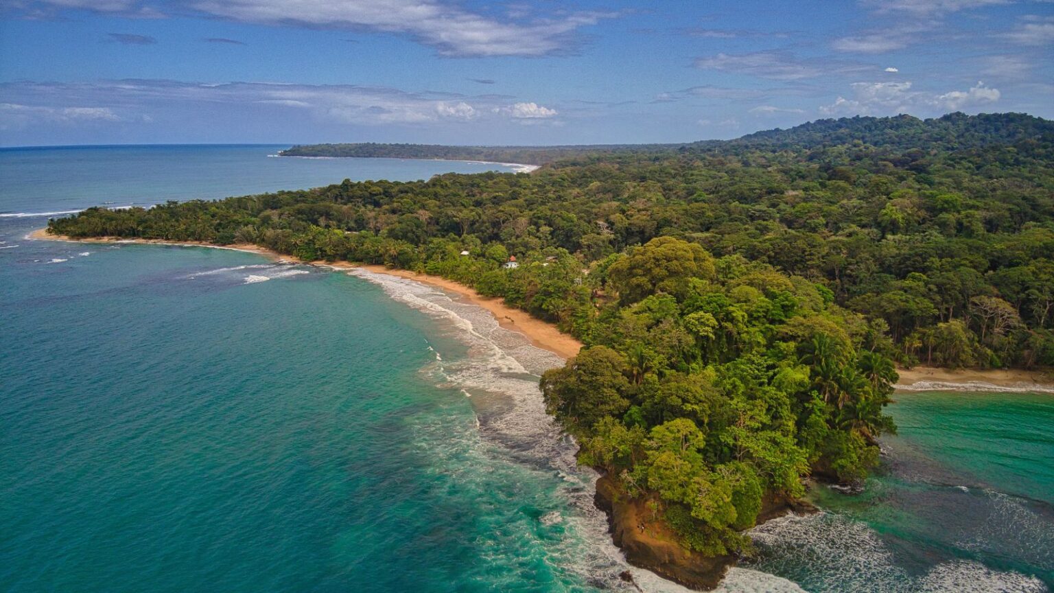 19 of the Most Beautiful Places in the World That Will Wow You