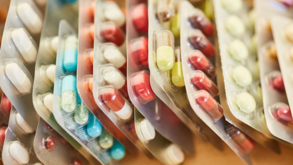 Medication in case of emergencies during travel trips