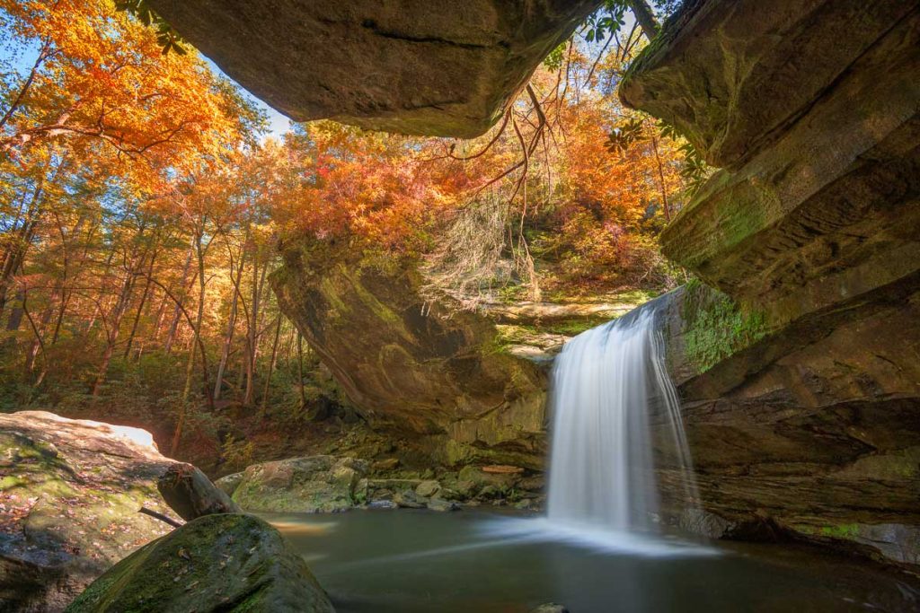 Dog Slaughter Falls in Daniel Boone National Forest, Kentucky, USA.